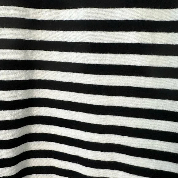 Classic Black and White Striped Long Sleeve Cotton T Shirt - Picture 4 of 5